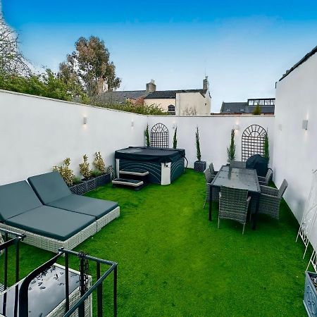 Gloucester Place Townhouse With Hot Tub! Cheltenham Exteriör bild